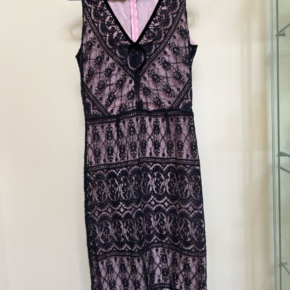 Beth Bowley dress - Picture 2 of 5